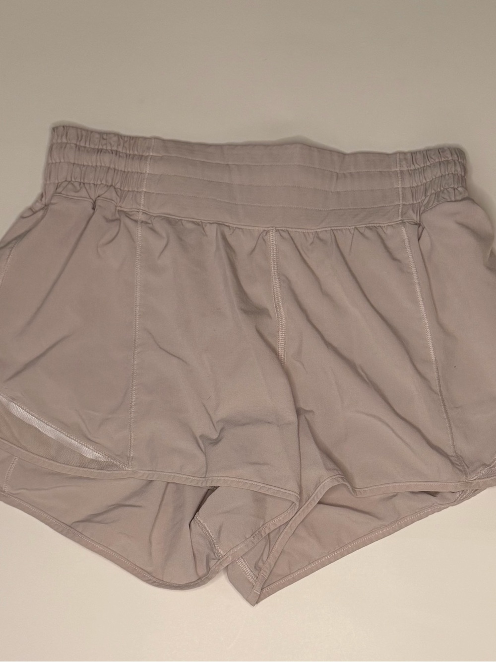Women's lululemon pale pink hotty hot Athletic Shorts